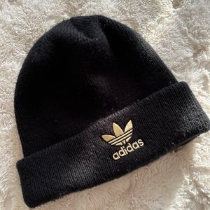 Adidas beanie